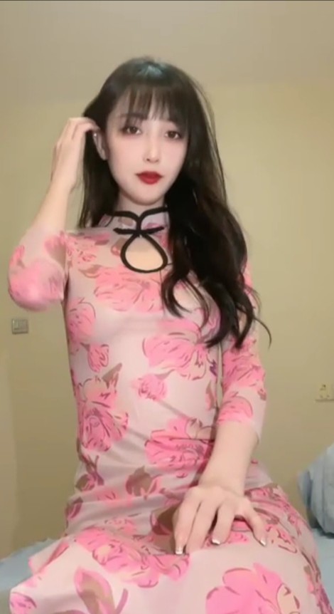 【 秀人网林星阑】 真空肉丝露毛巨乳  270M