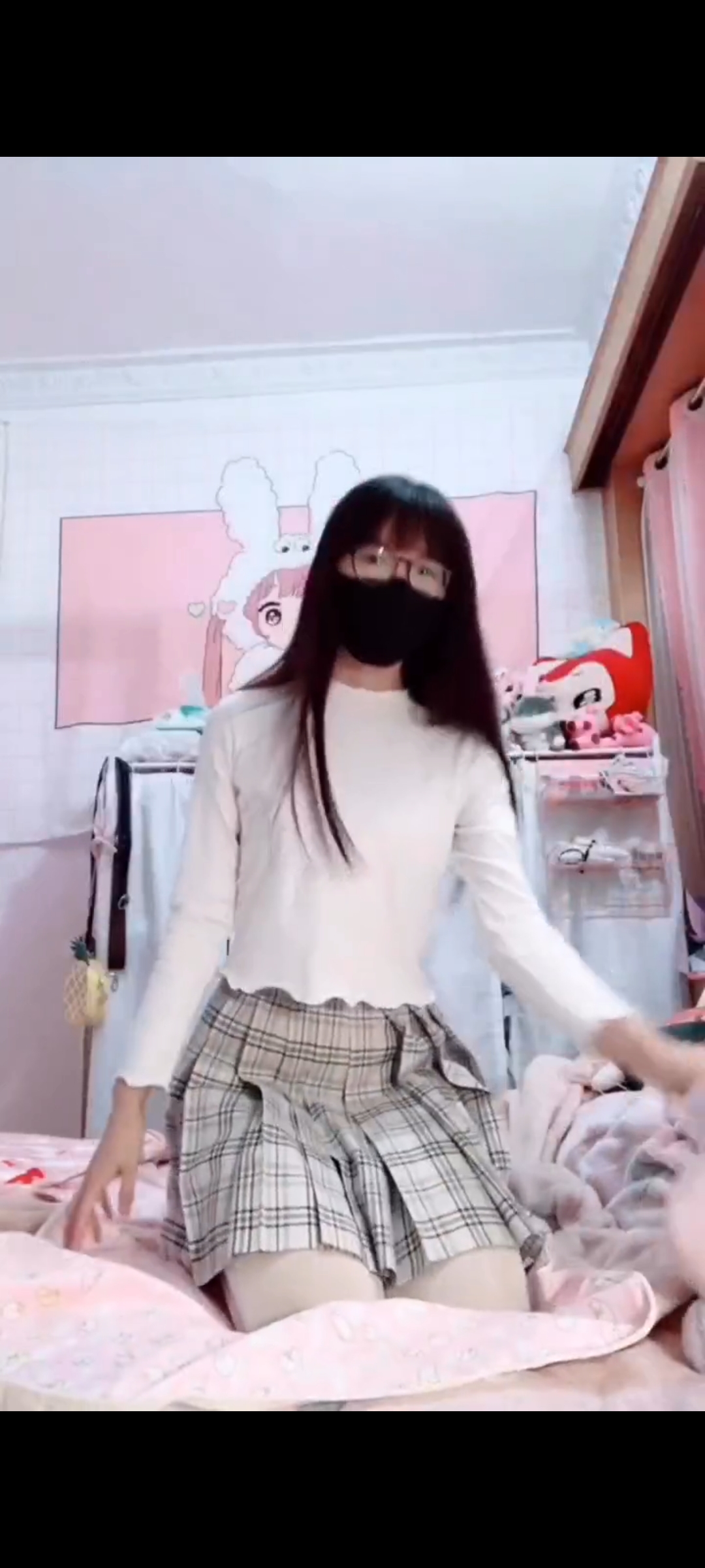 戴口罩的眼镜娘的汉服+jk