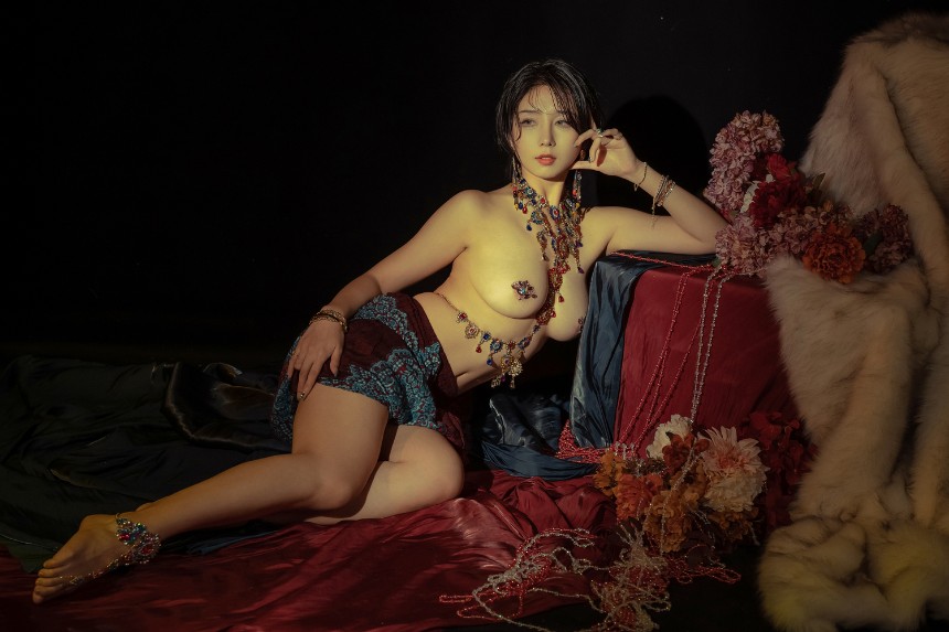 云溪溪 - 奶桃 Topaz黄宝石 [40P-302MB]