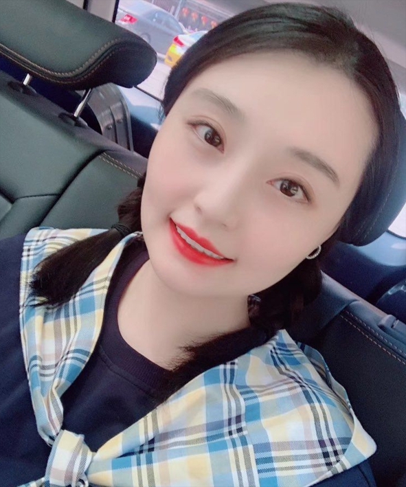 3积分|高端私密群内部福利基本都露脸美女如云 1【919p30v】