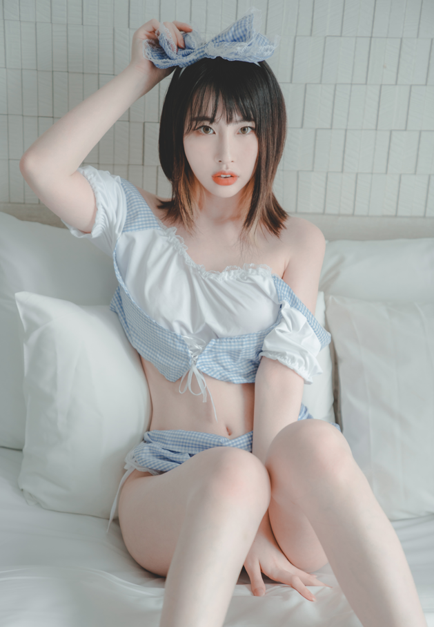 [PureMedia]  Uhye vol.121&vol.090两套