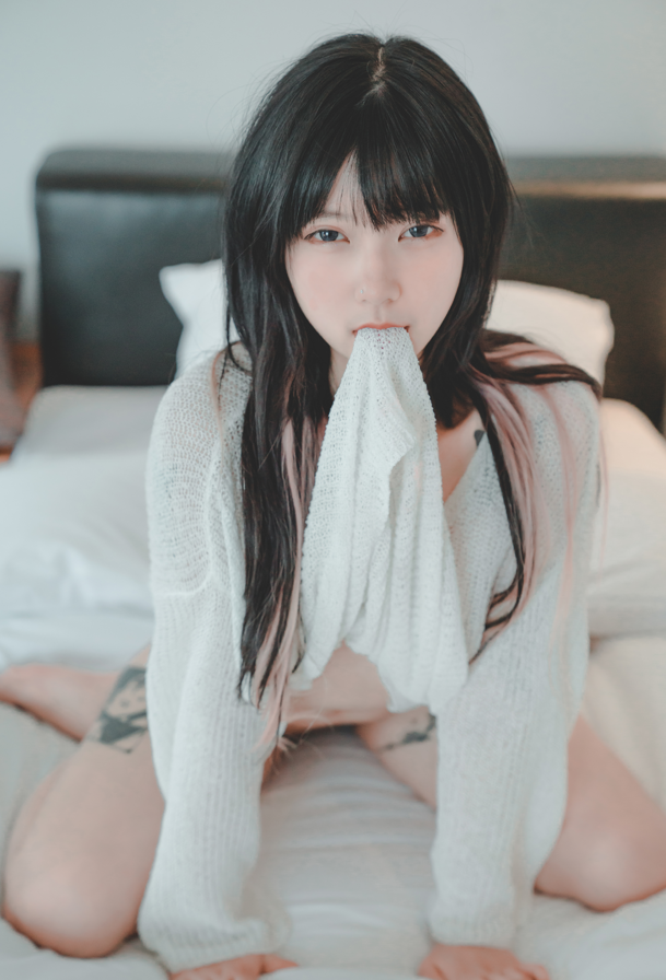 韩国妹子Hizzy 六套写真