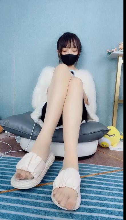 【自打包】源码自录-足控-易直播 晚棠(1V,512M)