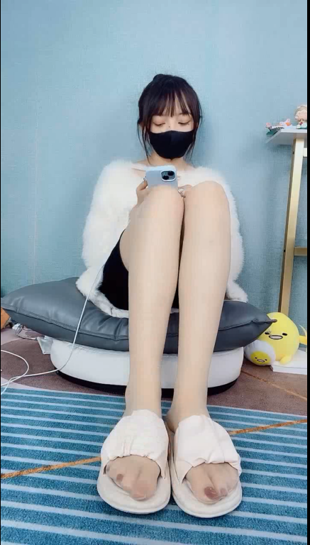 【自打包】源码自录-足控-易直播 晚棠(1V,512M)