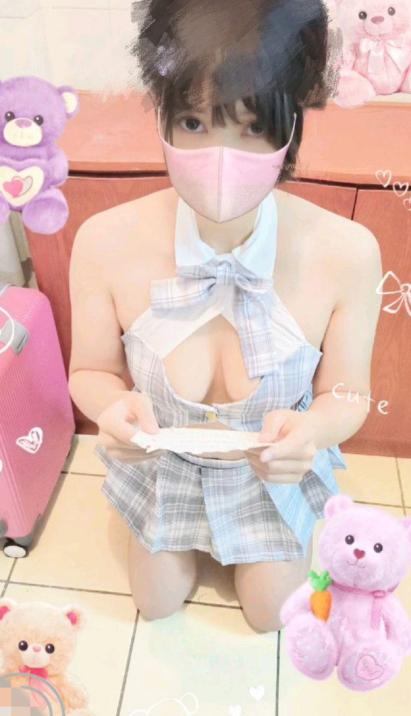 海角大神与侄女游游的虐恋乱伦系列 后续1-5合集最新至后续5 清纯漂亮小美女调教成专属母狗 3.9G