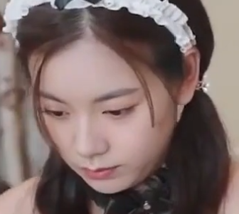 AI换脸赵今麦裸体女仆 267MB