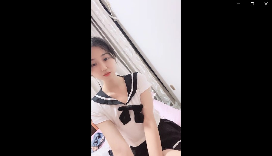 【言欢0】 甜美邻家女神 JK制服 特写多毛骚逼【3V/2.6G】