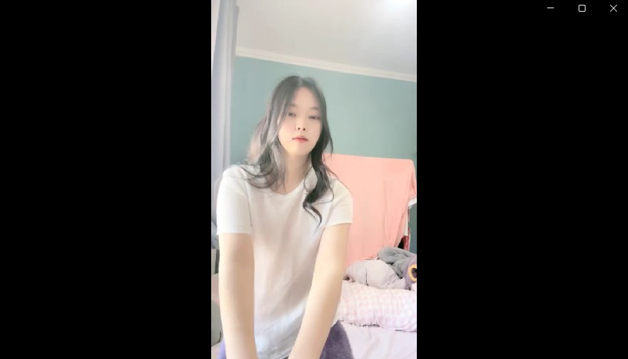 小狐狸直播【夹心糖饼】完美露脸露三点【1V/1.71G】