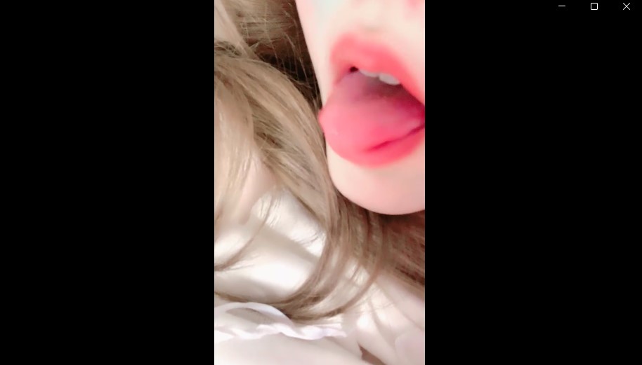 颜值女神小尺度诱惑！脱下内裤多毛骚穴，性感翘臀圆润【1V/885M】
