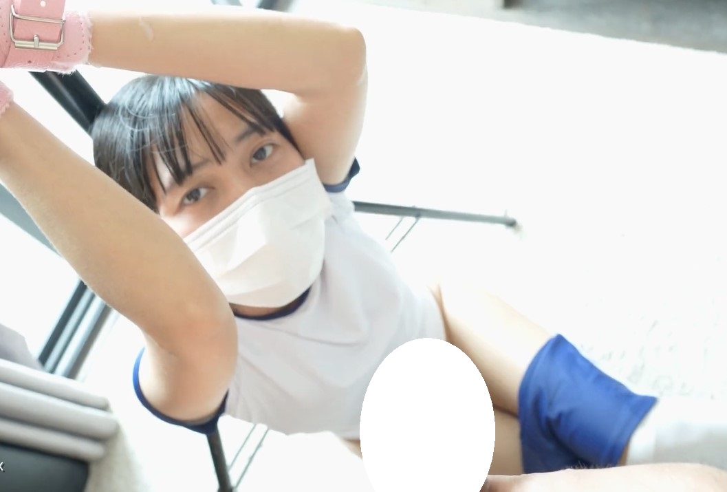 Asian guy-捆绑体操服女友