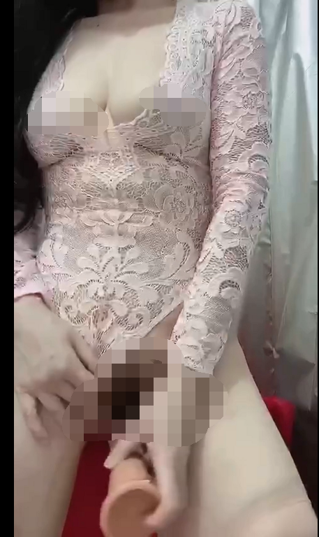 微博顶级平面模特-EvE依然-高价私定(526P,23V,8.35G)