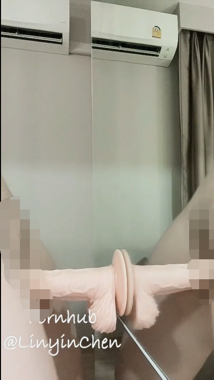 p站极品巨乳御姐-linyinChen-格子裙2+镜子+珠光宝气(3V,122M)