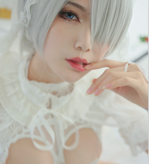 人气coser-一米八的大梨子-2B（24P,100M）