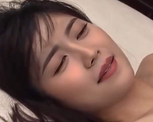 AI换脸陈钰琪无套内射 307MB