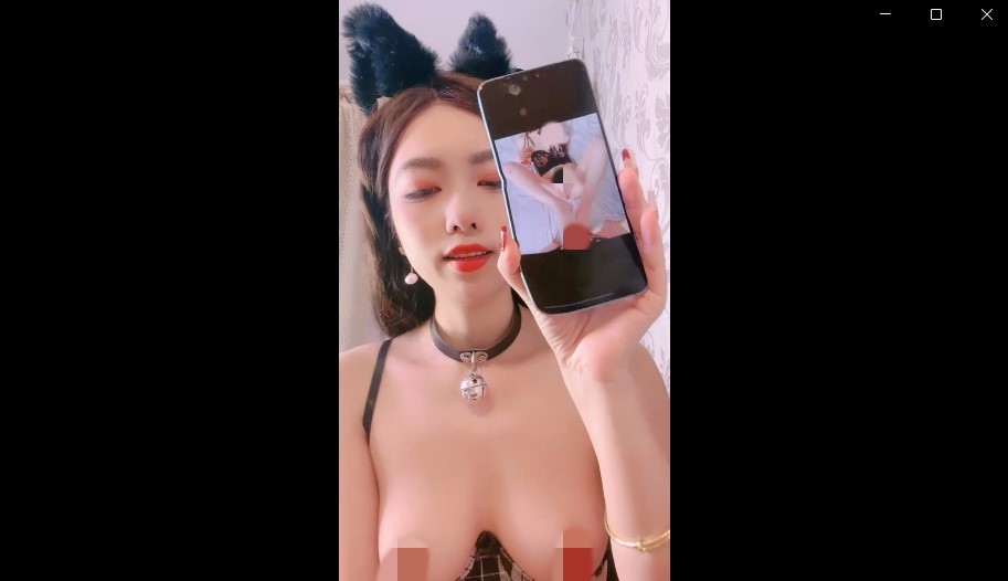 10分淫荡小母狗，骚逼特写振动棒爆菊，大屁股骑乘位深插，浴室假屌自慰【1V/761M】