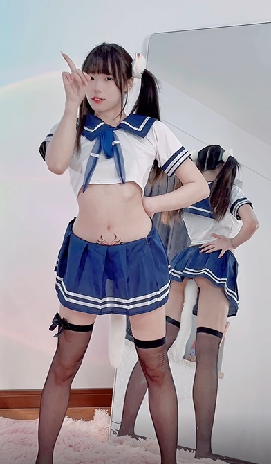咬一口兔娘-放课后（54P）附赠跳舞视频1v