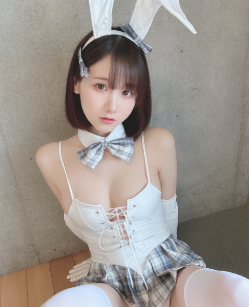 超高颜值日本小姐姐-けん研 (けんけん) - [Fantia] 2023.01月合集（431M）