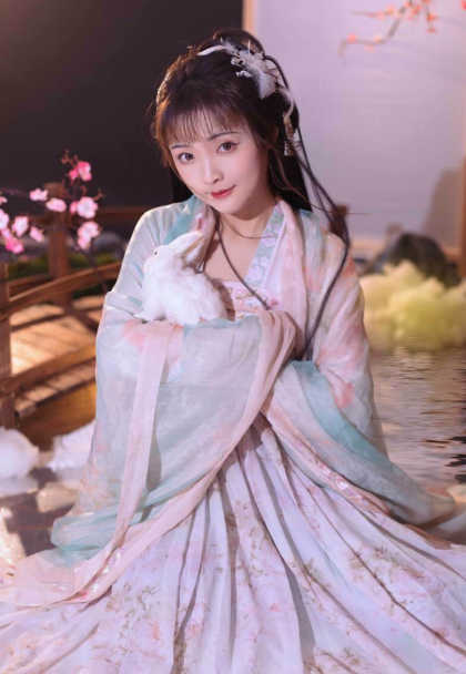 推特老牌cos网红-一只云烧-onlyfans新视图(489P,46V,2.56G)