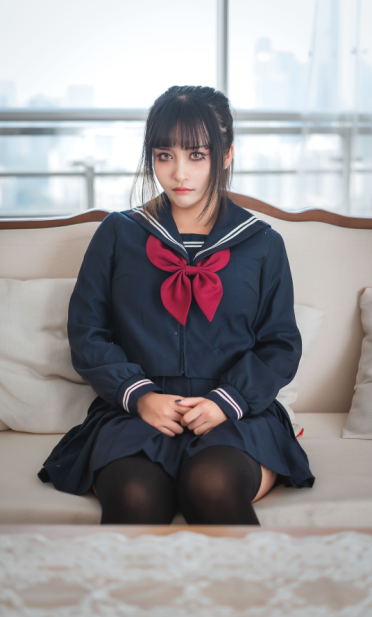 著名擦边女菩萨-洛璃LoLiSAMA-新-JK 原版(62P,287M)