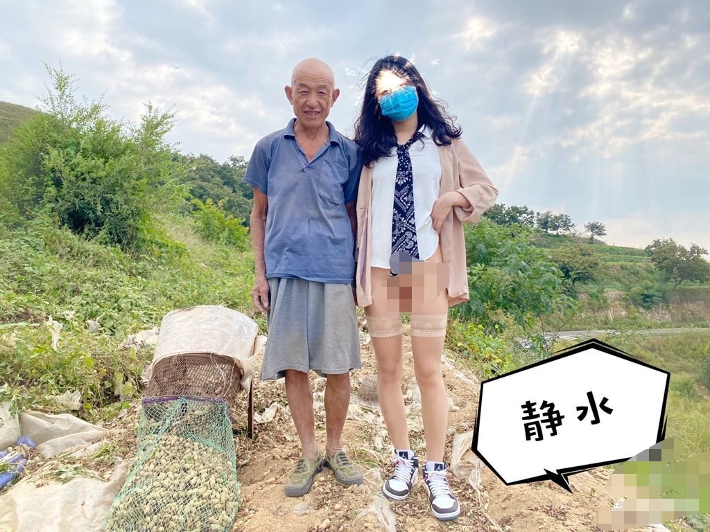 推特极品露出女神【静水】情侣档女友穿aj野外露出~全裸与农民工拍照~随便让路人摸【328P+38V_410M】