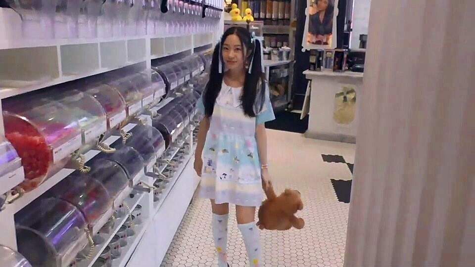 P站不知名萝莉4部