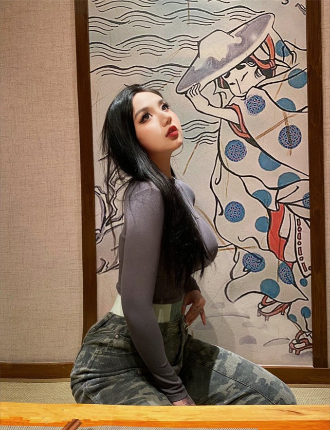 超级女神！【ChloePussy69】付费福利第二弹 3.39G