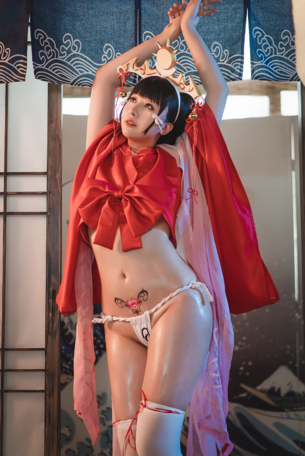 小容仔咕咕咕w-黑兽巫女辉夜 [31P 461MB]