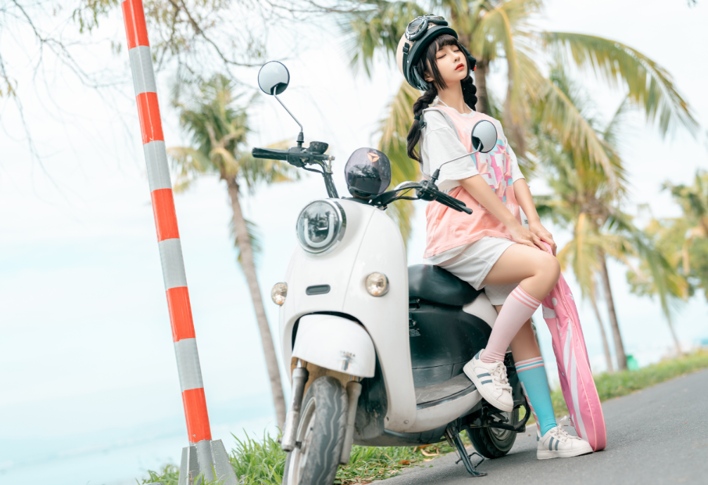 蠢沫沫-小电车[120P 891MB]