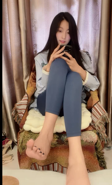 源码自录-足控-易直播 婕希 9（1V,87M）