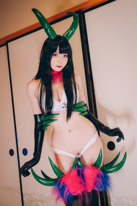 人气cos-霜月shimo-Ane Naru Mono Chiyo Photobook（85P,117M）