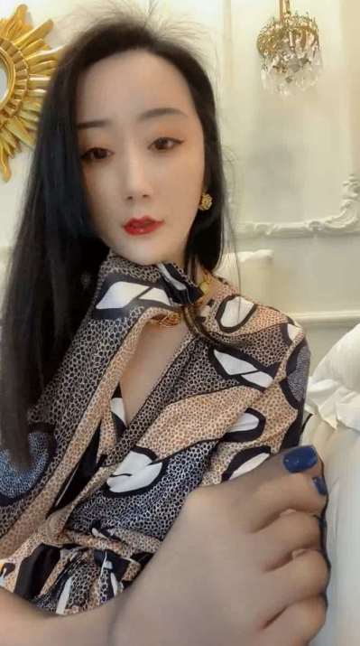 源码自录-足控-易直播 chanel（miumiu） 4（1V,426M）