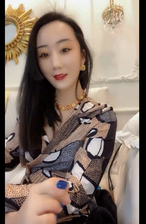 源码自录-足控-易直播 chanel（miumiu） 4（1V,426M）
