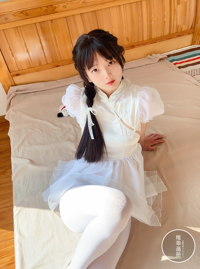稚乖画册 - 夜夜露颜、夜夜嬉戏2套 [160P 2V 2.21GB]