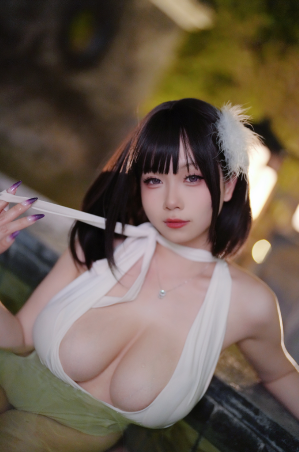 末夜787 - 白色泳装[23P 1V 744MB]