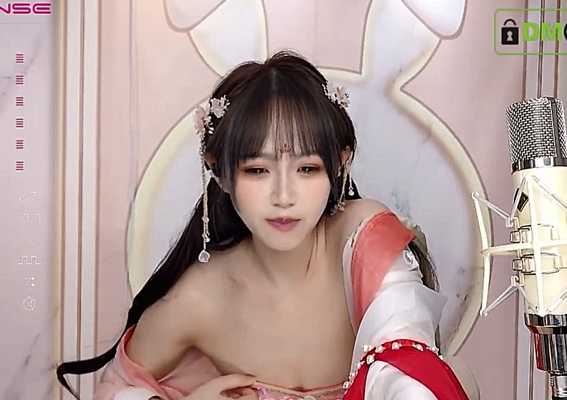 SP站主播【littlelucky】3月16日直播视频