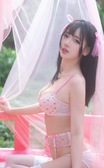 人气cos-汉堡王 kyokyo-法式蔷薇（27P,166M）