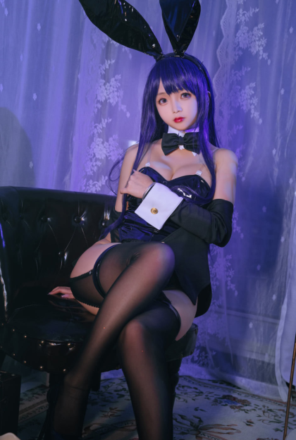 人气擦边女菩萨-日奈娇-海梦兔女郎（30P,252M）