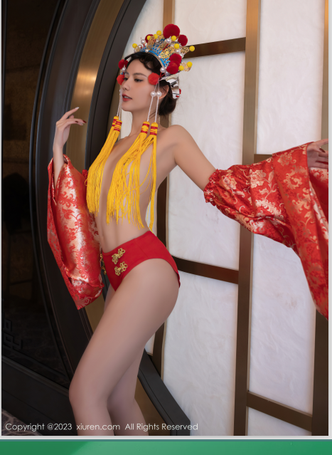 超高颜值模特-阿朱-秀人写真-京剧肚兜(82P,713M)
