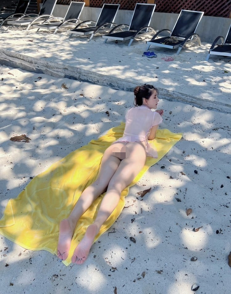 就是阿朱啊-5月微密圈3（紫色纱裙视频+美人鱼视频+古风粉红佳人）【405MB4V+36P】