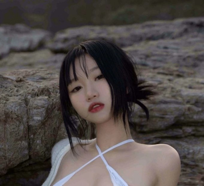 柒柒要乖哦礁石海岸，个人觉得这个是最美的一套了