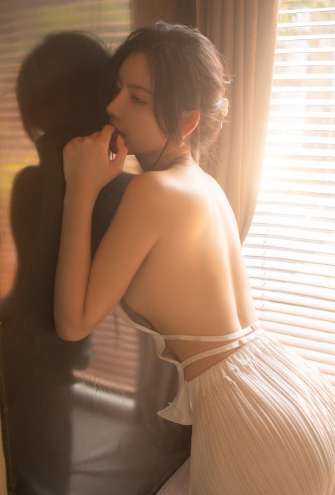 阿朱 – 午后暖阳 32P-137M