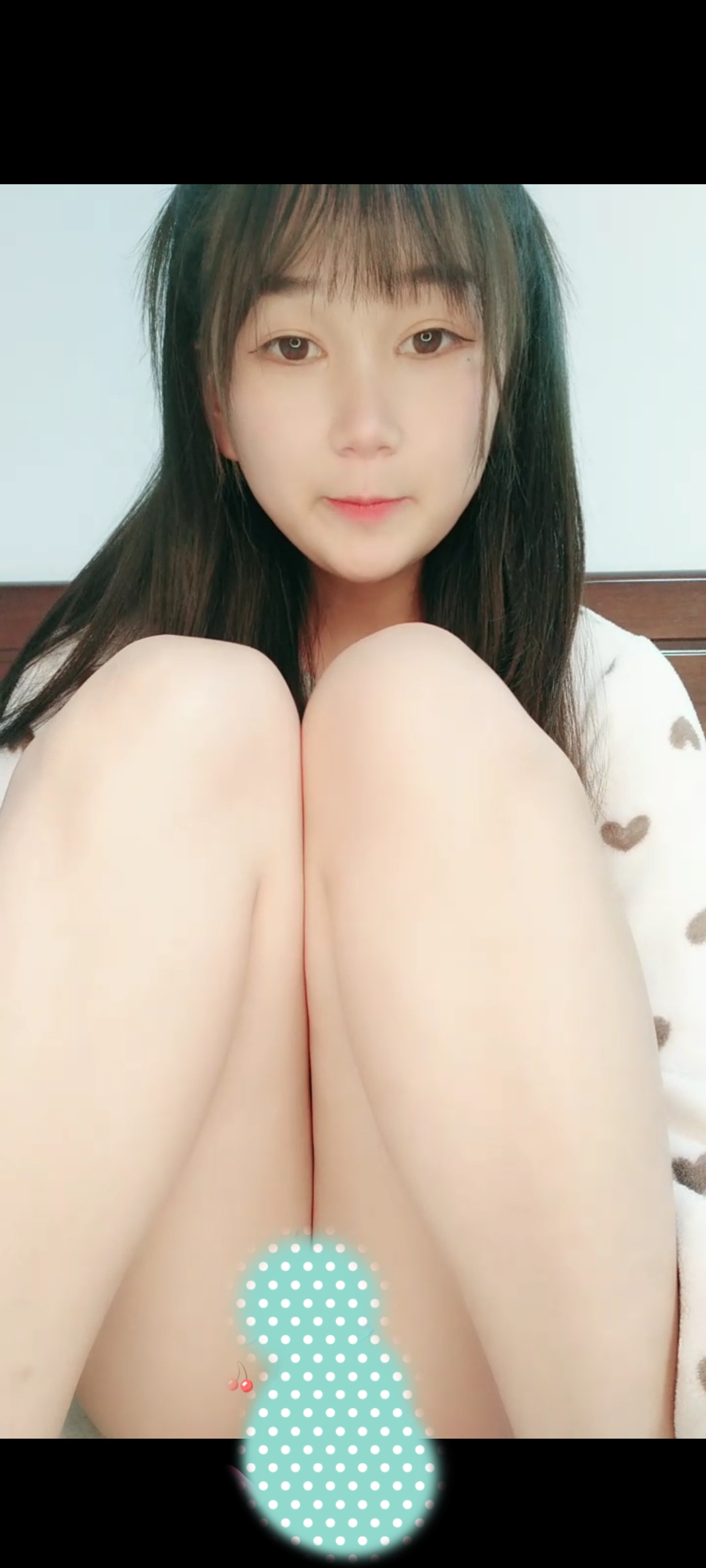 圆圆脸清纯小妹妹！一脸呆萌736m（1v）
