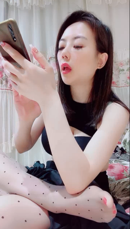 足控-易直播 baby思思 13(1V,68M)