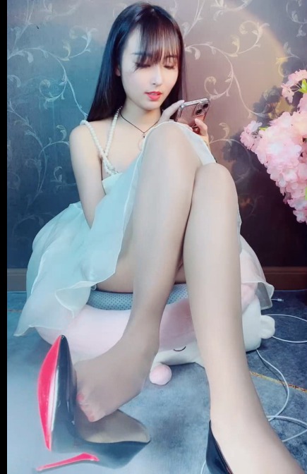 足控-易直播 小护士撕丝吖 2(1V,408M)
