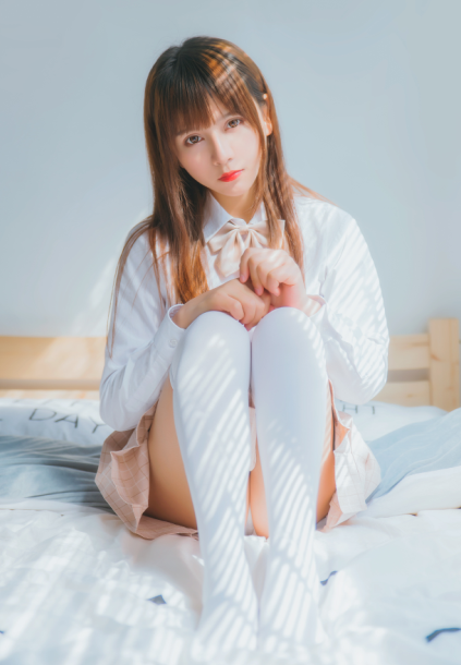 cos-秋山AkI-秋の恋 (98P,1.2G)