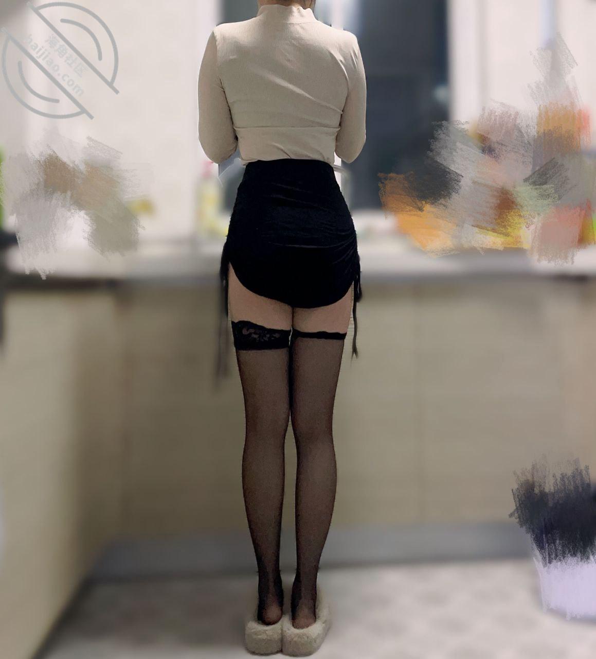 海角-巨乳表姐住我家-付费视频合集（9V 3.6G）