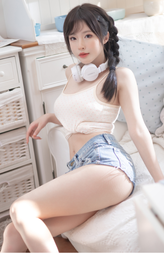 清水由乃 - 麻花少女[70P 348MB]、面饼仙儿 - 小斑点 [29P 216MB]