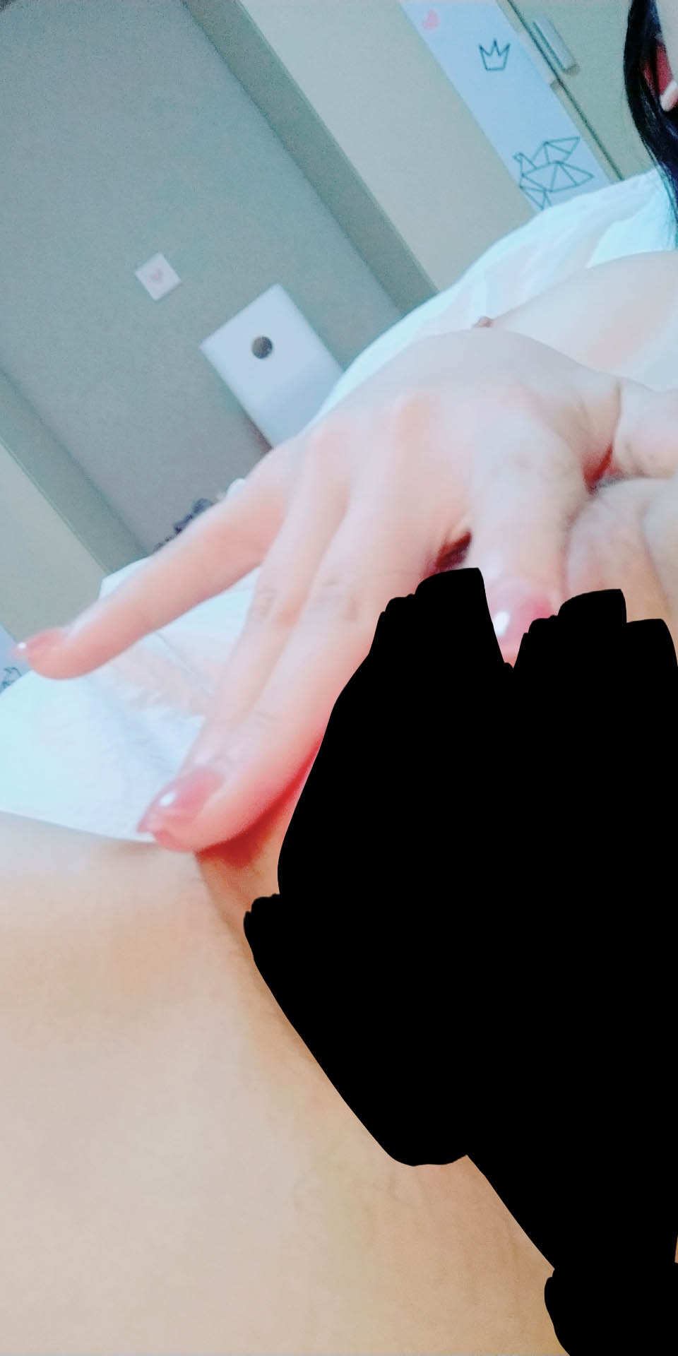 恶犬-【无水印】AI修复版-格子裙脱衣套【30P+4V】【517MB百度云】