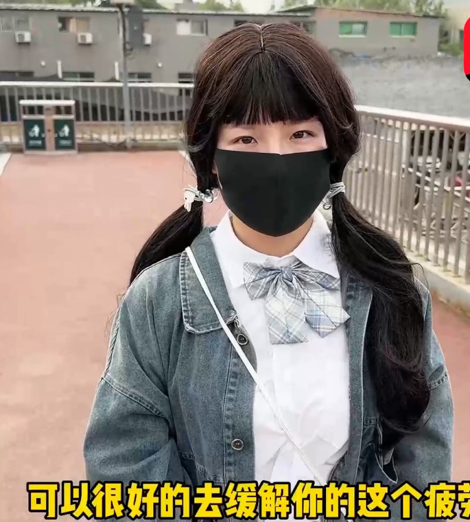 人气美少女-樱花小猫-精油按摩(1V,452M)