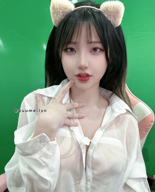 onlyfans超骚cos反差婊- Meiilyn-6月视图(6P,7V,764M)
